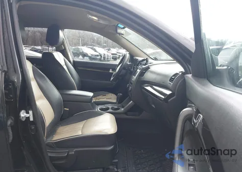 2011 Kia Sorento Ex from USA, damaged, VIN 5XYKUCA17BG018126